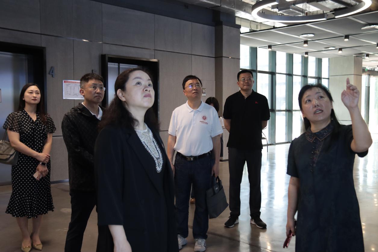 为深入贯彻落实党中央